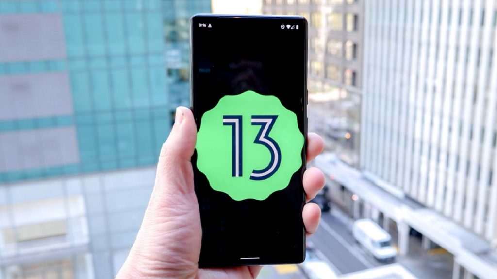 Android 13 güncellemesi bir modele ‘yanlışlıkla’ geldi! 5 android 13 guncellemesi bir modele yanlislikla geldi kQJmwqTP